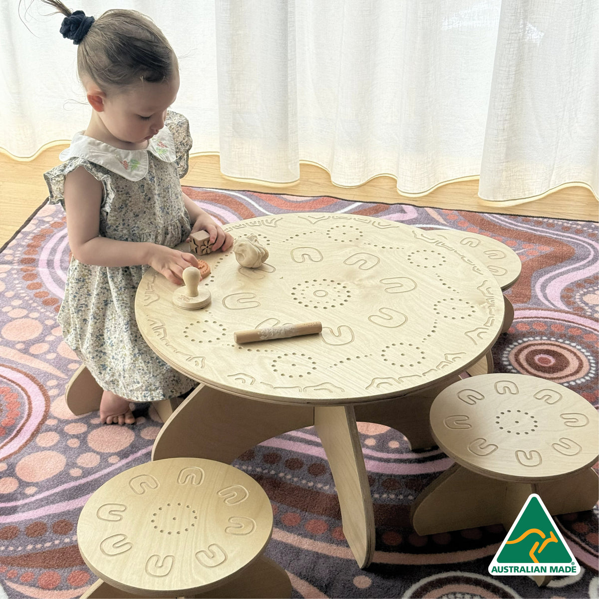 Yarning Circle Table and Stools - Pre Schooler Size
