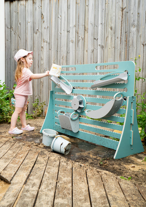 Sand, Water & Creative Play