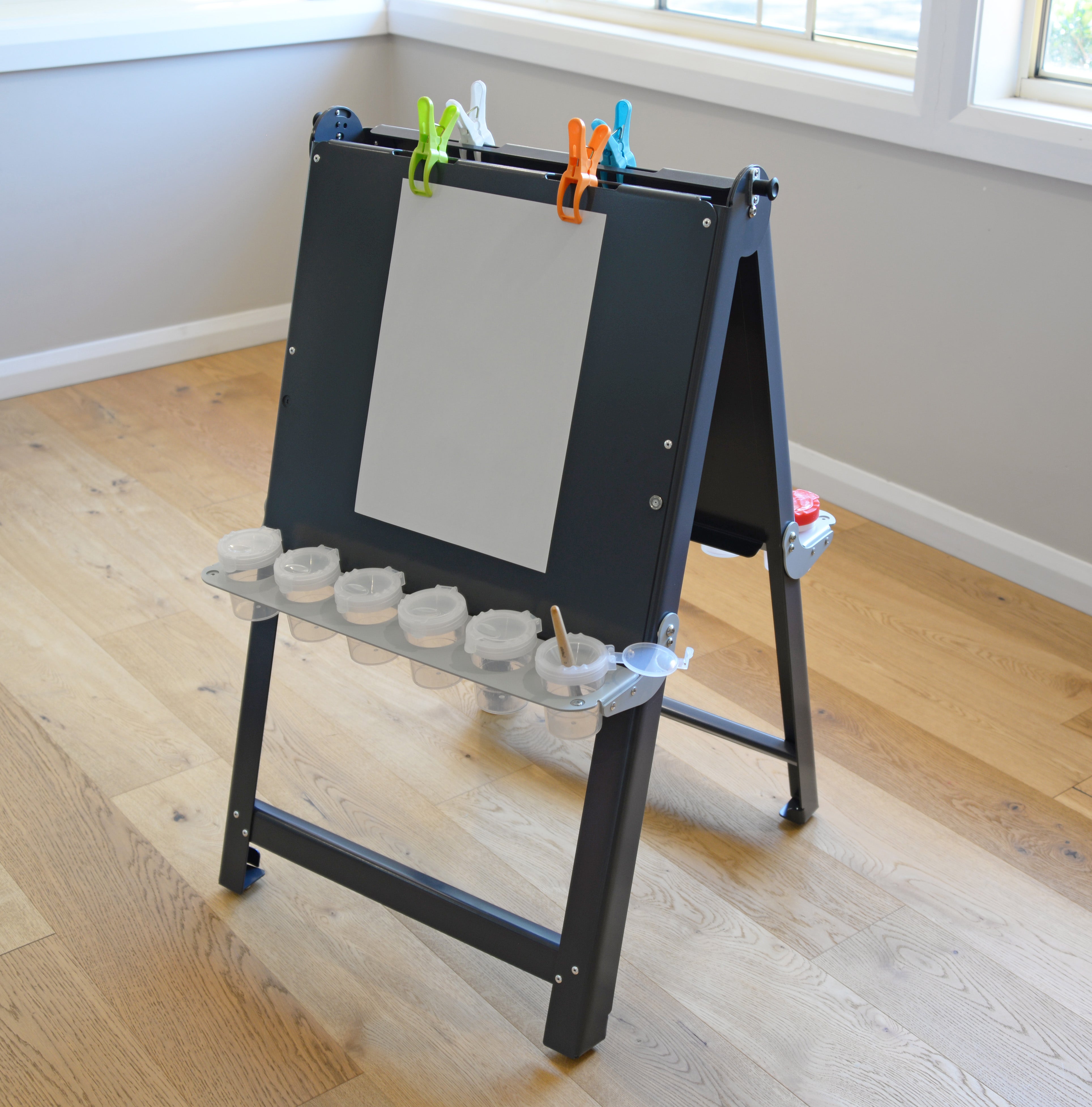 Medium Double Sided Painting Easel for Children | Indoor & Outdoor Art Station