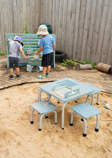 Sand and Splash Table