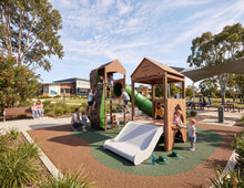 Play Pod Adventure Tower