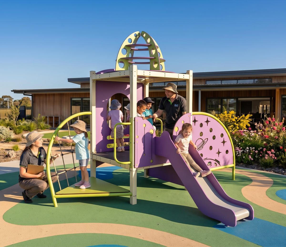 Deluxe Outer Space Single Play Pod